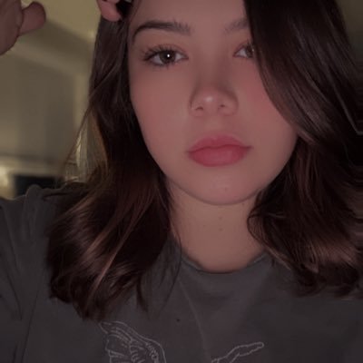 lexplayes's profile picture. 🇵🇸🍉 ✝️💍👶🏼🐶🐶🐶