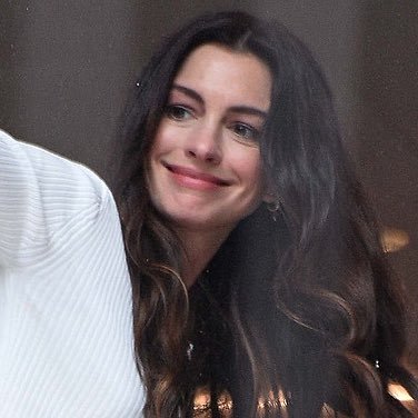 kirbiscuits's profile picture. 