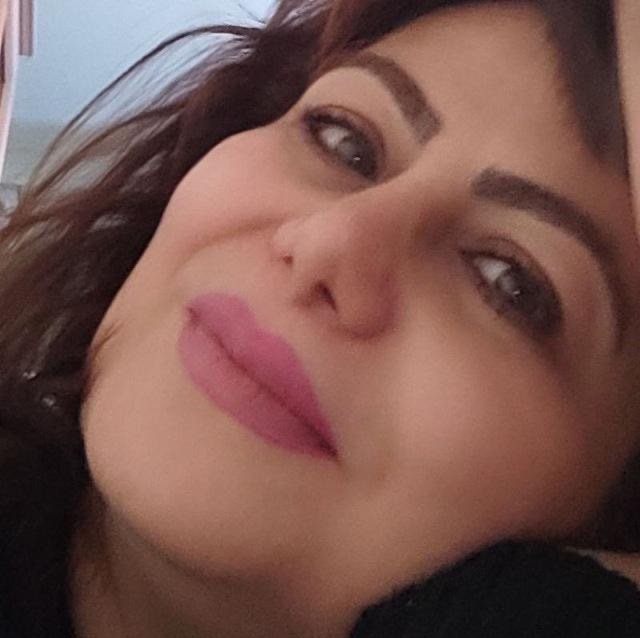 keydokht121's profile picture. 