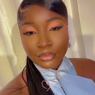 blue__Eleanor's profile picture. Femme. God’s Love 💞