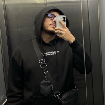 Myzunic's profile picture. 