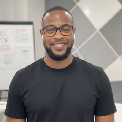RexeUgo's profile picture. AI & B2B Product Designer | I design dashboards & predictive AI flows