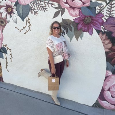 mrsrrauch's profile picture. Educator; Yearbook Adviser; Communications Coordinator; Live & Learn Patreon host; Follow Life’s Next Lesson Plan Podcast on IG, YouTube & FB 🎙️📱