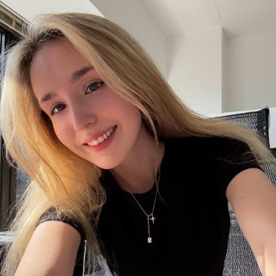 HayhurstZ1635's profile picture. An Italian, currently pursuing an MBA at Manchester Business School. Recently enjoying yoga and tennis. Researching Web3.