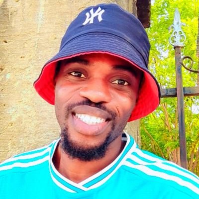 kehindevictor30's profile picture. LOVE for all ♥️ 
HATRED for none 🤐