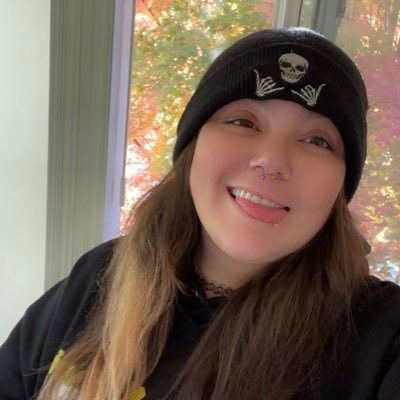 AllTimeAngelxx's profile picture. 💀 👑 | Mom of 3 | Level 29 in this game called life | Pop punk, not pills | 👑 💀