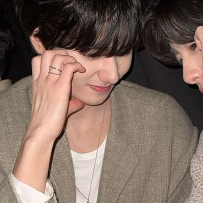 yeye726563's profile picture. 은찬에게는 항상 행복만 가득하길