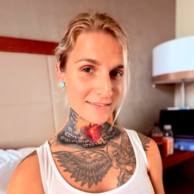 HottRayne's profile picture. Creative Soul - Streamer 🎥 entertainer📺 influencer🩷 Speed demon in Forza 😈| Buckle up and join my ride! 🚀 SFW Account 🙈