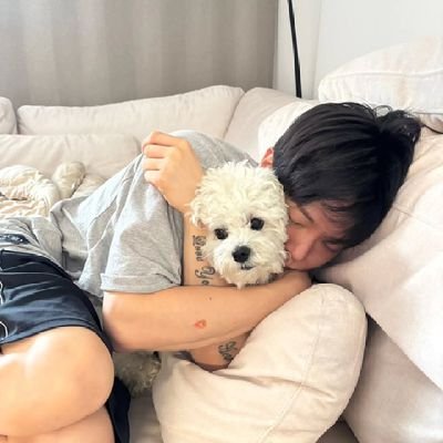 ye_Damdamii's profile picture. 바이올린 키는 강아지ฅ’ω’ฅ