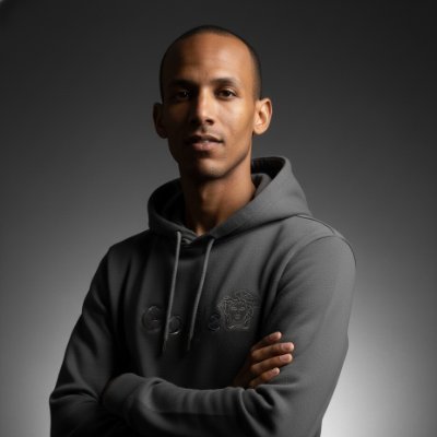 LuisGuisado1990's profile picture. “Creatividad es pensar en nuevas ideas, innovación es hacer cosas nuevas” #development #Fullstack #Nestjs #PHP #Python #GitHub #Tailwind #Laravel #WordPress