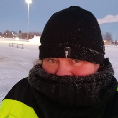 __vildvittran__'s profile picture. Totalt ointressant i formation...