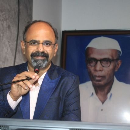 chauchaubhath's profile picture. राष्ट्रहितम सर्वोपरि ।

Son. Husband. Father. 
Surg. Photo. Song. Cook. Travel. Trains...

...unreserved. 

IG: kharabhath

ರವಾಮೃತರಸಿಕಸಭಾಪತಿ.
#TeamUppittu