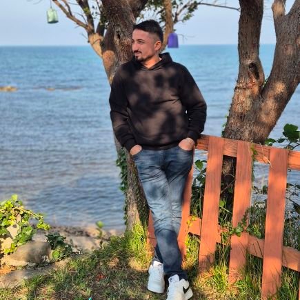 E_mert28's profile picture. 𝐁𝐞𝐧 𝐞𝐧 𝐆ü𝐳𝐞𝐥 𝐇𝐢𝐬𝐥𝐞𝐫𝐢𝐦𝐢, 𝐇𝐢𝐬𝐬𝐞𝐭𝐭𝐢ğ𝐢𝐦 𝐢𝐧𝐬𝐚𝐧𝐥𝐚𝐫𝐝𝐚 𝐤𝐚𝐲𝐛𝐞𝐭𝐭𝐢𝐦...