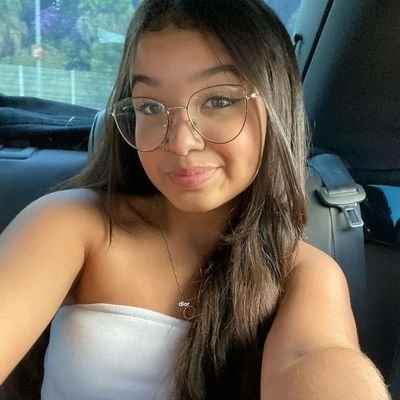 kswittliff's profile picture. Oii, da uma olhadinha ai embaixo🙈⬇️