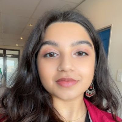 Jaleby_babyy's profile picture. Fashion designer, https://t.co/E8PLkZbRVx tweets doesn't necessarily relate to my life.