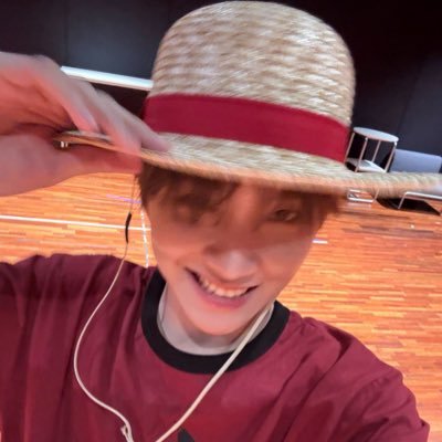 2pugkii's profile picture. #svt 🏝️'JUNೀ ☆☆☆ | #nctwish ☀️🐈‍⬛🦮🌲 JAEHEE & RIKU | #boynextdoor ⛄️ WOONHAK & SUNGHO