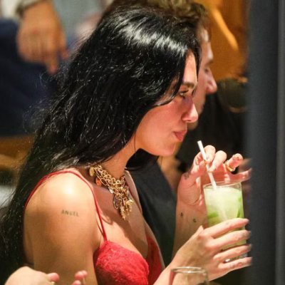 damnseasons's profile picture. mural de lamentações lésbicas