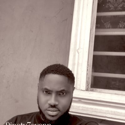 7Anatii9's profile picture. MUFC 🔴 | Nightlife 🌃  I sabi pidgin pass English.