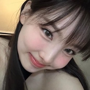 ovozzang's profile picture. 구독이것저것계정