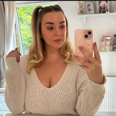 WisonHanna1627's profile picture. Always be a better version of yourself