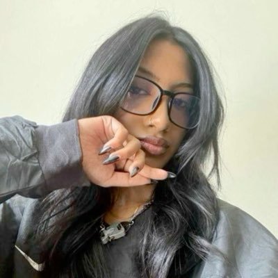 mpregcedes's profile picture. #LANDO: haven’t you heard? i’m the internet girl! | he/any