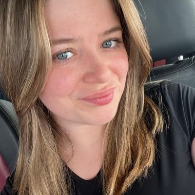 shelilouu's profile picture. | 🇫🇷 | ex valorant player GC & esport enjoyer | #M8WIN | 

| Chroniqueuse valorant chez @ParlonsEsport | 
| 🎙️ #VCTEMEA #VCTGameChangers |