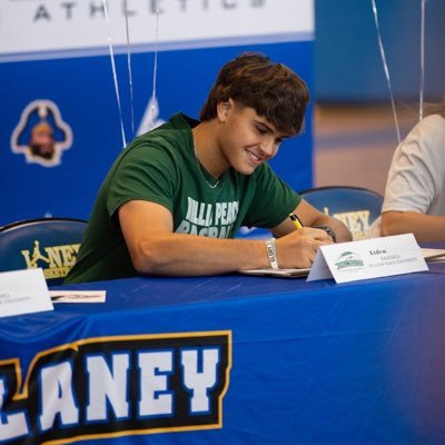 AidenWoods2026's profile picture. @GoPeaceBaseball Signee