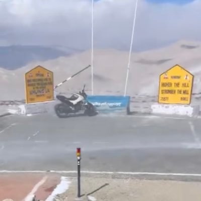 SrijanSanatani's profile picture. A Human who believes in अहिंसा परमो धर्मः but at the same time, 🚩धर्म हिंसा तथैव चः🙏🏽🔱 Wander lust, Insanely crazy, Explorer, Traveller, Proudly Sanatani