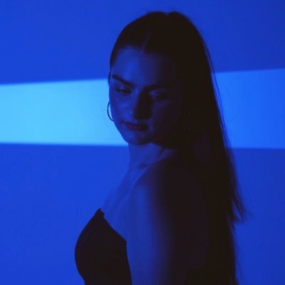 vanesaaaaaxo's profile picture. Confess.TheOne…