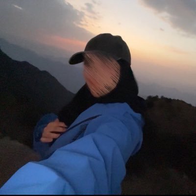 xp_rai0's profile picture. Saudi Fashion Designer & Project Coordinator | Mobile photographer | Member of @ArabRunnersTeam & @SuperELFTeam 👩🏻‍💻⛺️🌱🐈‍⬛✨🌌🛋️🎞️📷