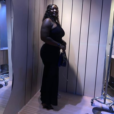 tamcee19's profile picture. She a baddie she know she a 10 📌 July baby ♋️ || cobbler || surprise planner || occasional baddie