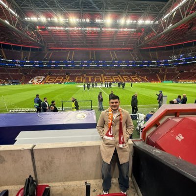 agustincr28's profile picture. 