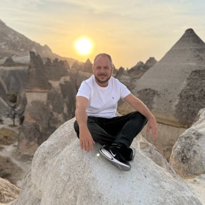 jmazpiroz's profile picture. Del sector privado a la sociedad civil, a los medios, al servicio público y de regreso. Orgulloso de quien soy. Amo a 🇲🇽. Pienso, opino y tuiteo en libertad.