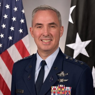 EmmanuelSu87343's profile picture. 