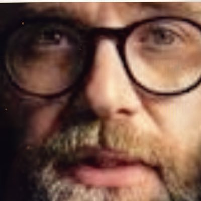 SimonWhistler's profile picture. YouTuber and Podcaster. Links in bio.