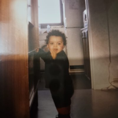 amzoutv's profile picture. 🥶