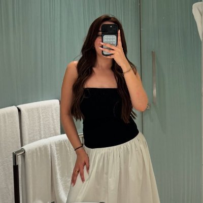 AzaleaQuinrl's profile picture. Elevating fashion with elegance & vision/ Entrepreneur fueled by creativity/ Designing a world of empowerment.