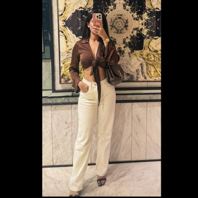 mainhumadhubala's profile picture. 