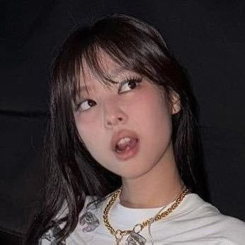 bellemeds's profile picture. é justo que muito custe o que muito vale!