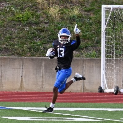 Azaan_Tabari's profile picture. 6’0 |160| WR,DB        azaantabari1@gmail.com