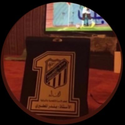 lllllbbba's profile picture. اشد الصراعات رزانة عقل وعاطفة قلب