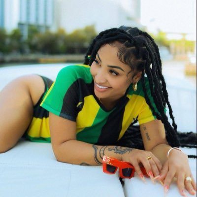 spacexg728's profile picture. I am beautiful