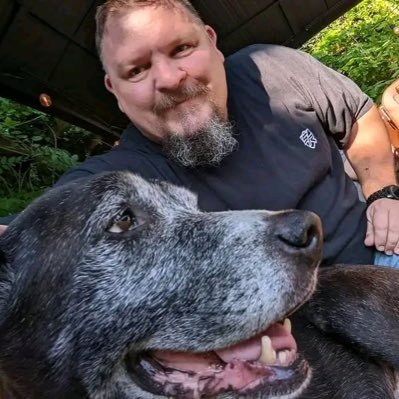 AmosPicked879's profile picture. 