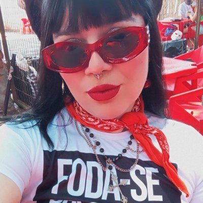 jessdisse's profile picture. Não acredite em nada que você ouve, e apenas metade no que você vê. Edgar Allan Poe