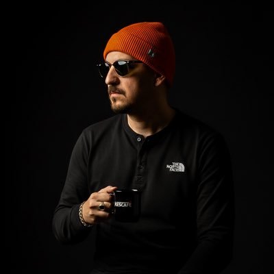 cihang_visuals's profile picture. Gazi Mustafa Kemal Atatürk'ün ölümsüzlüğüne adanmış AI Sanat Projesi. Tarihe saygıyla, geleceğe vizyonla bakıyoruz. İttihâd Ve Terakki Hayranı. 🇹🇷✨