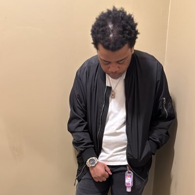 DaBoyRoman's profile picture. Welcome to Roman's World 🤪🌏, TransMan He/Him 🏳️‍⚧️. Taurus Gang ♉️. Heart On My Sleeve ❤️‍🩹. No Fuck Shit 🖕🏽Keep It 💯