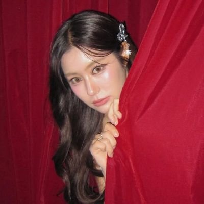 jlyknest's profile picture. — deanmoth inhaler 🍷🍓