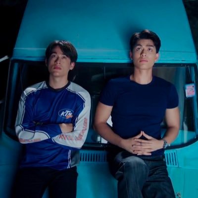 BLNesan's profile picture. Millennial Weeb, ArtLover, Multifandom, Multishiper. JimmyOhm, ForceBook, UpPoom, JossGawin