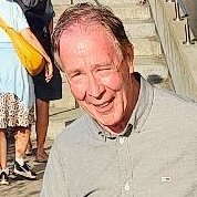 100glitterstars's profile picture. 🌻Part time writer. Journalist. Politics. Blogger and traveller. 
💙Full time lover of music and life. Carpe Diem.      
🌻Live and let live. Unity not division