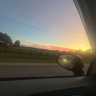 beccaluvsit's profile picture. 21 | NSFW | DM me please | i dont send. | THIS IS MY NEW ACCOUNT!